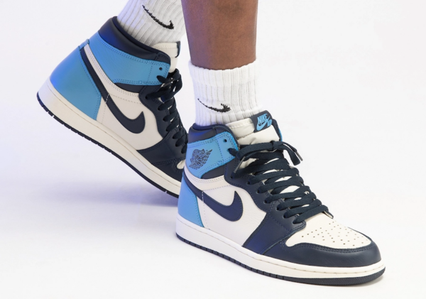 Giày Nike Air Jordan 1 Retro High GS 'Obsidian UNC' 575441-140 - Ảnh 3