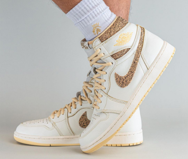 Giay Nike Air Jordan 1 Retro High Vibrations Of Naija 'Beige' FD8631-100