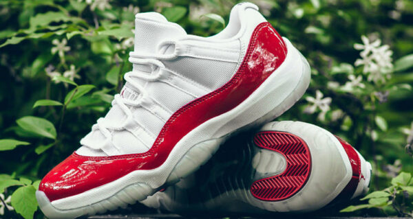 Giày Nike Air Jordan 11 Retro Low "Cherry" 528896-102 - Ảnh 7