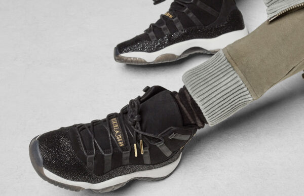 Giày Nike Air Jordan 11 Retro Heiress Black Stingray 852625-030 - Ảnh 3