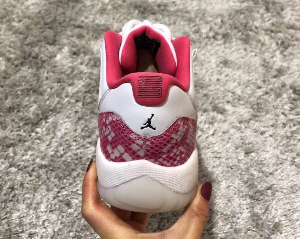 Giày Nike Wmns Air Jordan 11 Retro Low 'Pink Snakeskin' AH7860-106 - Ảnh 5