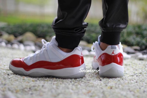 Giày Nike Air Jordan 11 Retro Low 'Cherry' 2016 528895-102 - Ảnh 3