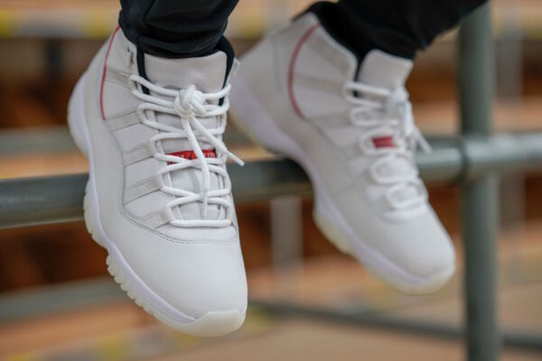 Giày Nike Air Jordan 11 Retro 'Platinum Tint' 378037-016 - Ảnh 3