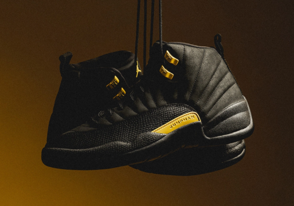 Giày Nike Air Jordan 12 Retro 'Black Taxi' CT8013-071 - Ảnh 2