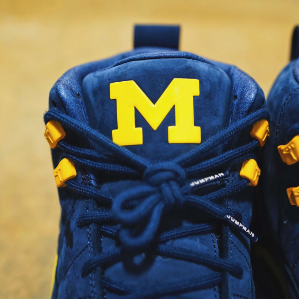 Giày Nike Air Jordan 12 Retro 'Michigan' BQ3180-407 - Ảnh 2