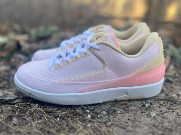 Giay Nike Air Jordan 2 Retro Low 'Craft Seersucker' DX6930-600