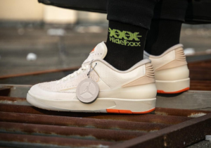 Giay Nike Shelflife x Air Jordan 2 Retro Low 'White Sail' DV7128-110