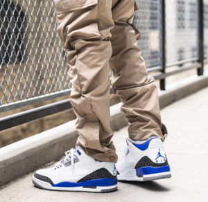 Alternative view of Giày Nike Air Jordan 3 Retro 'Racer Blue' CT8532-145