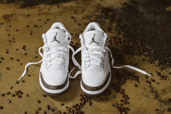 Giày Nike Air Jordan 3 Retro 'Mocha' 136064-122 - Ảnh 6