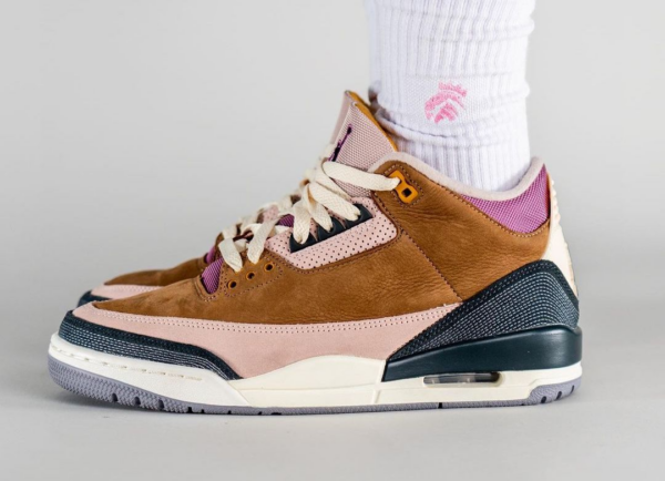 Giay Nike Air Jordan 3 Retro Winterized 'Archaeo Brown' DR8869-200