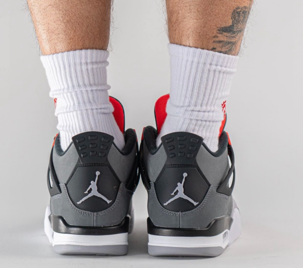 Giay Nike Air Jordan 4 Retro GS 'Infrared' 408452-061