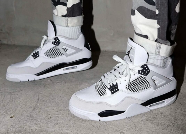 Giày Nike Air Jordan 4 Retro GS 'Military Black' 408452-111 - Ảnh 4