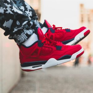 Alternative view of Giày Nike Air Jordan 4 Retro 'FIBA' CI1184-617