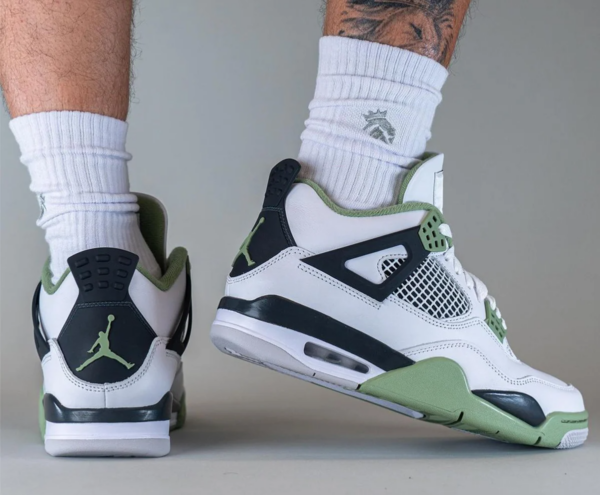 Giay Nike Air Jordan 4 Retro 'Seafoam' AQ9129-103