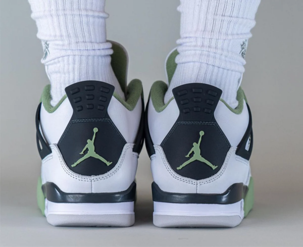 Giay Nike Air Jordan 4 Retro 'Seafoam' AQ9129-103