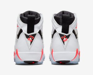 Giay Nike Air Jordan 7 Retro 'White Infrared' DQ6040-160