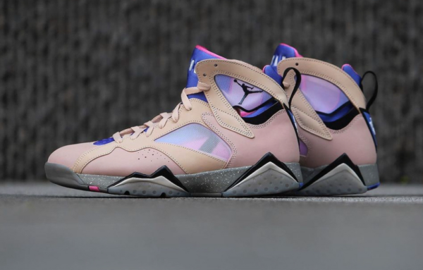 Giay Nike Air Jordan 7 Retro SE 'Sapphire' DJ2636-204