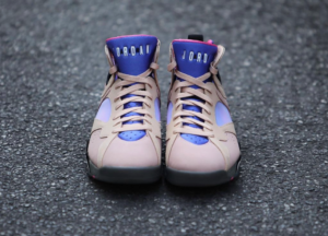 Giay Nike Air Jordan 7 Retro SE 'Sapphire' DJ2636-204