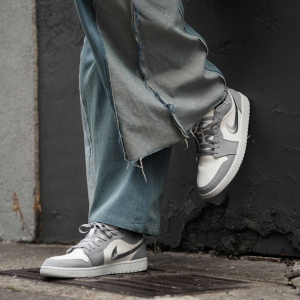 Giay Nike Air Jordan 1 Low SE Light 'Steel Grey' DV0426-012