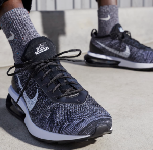 Giay Nike Air Max Flyknit Racer 'Black White' DJ6106-001