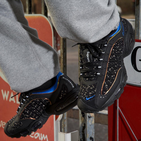 Giày Nike Supreme x Air Max Tailwind 4 'Black Cobalt' AT3854-001 - Ảnh 3