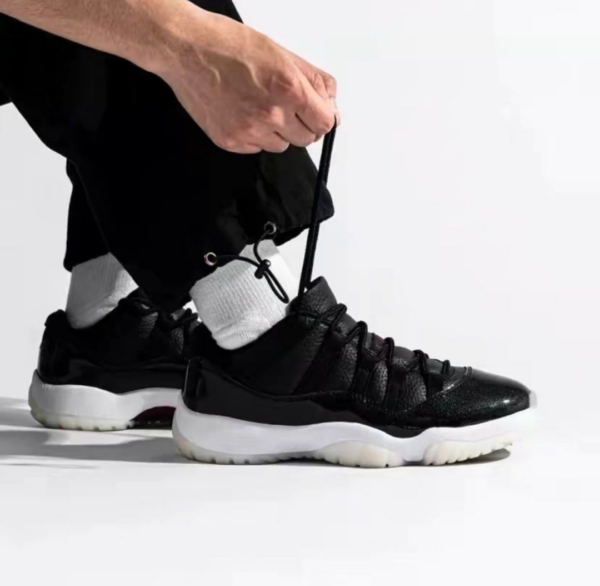 Giày Nike Air Jordan 11 Retro Low '72-10' AV2187-001 - Ảnh 2