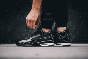Alternative view of Giày Nike Air Jordan 4 Retro 11Lab4 'Black Patent Leather' 719864-010