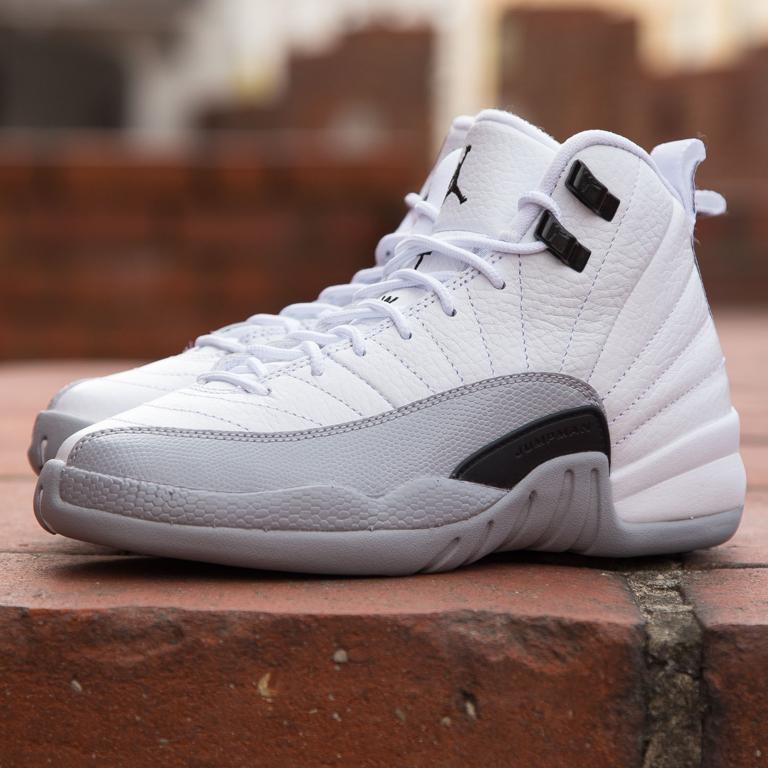 Giày Nike Air Jordan 12 Retro GS 'Wolf Grey' 510815-108 - Ảnh 4
