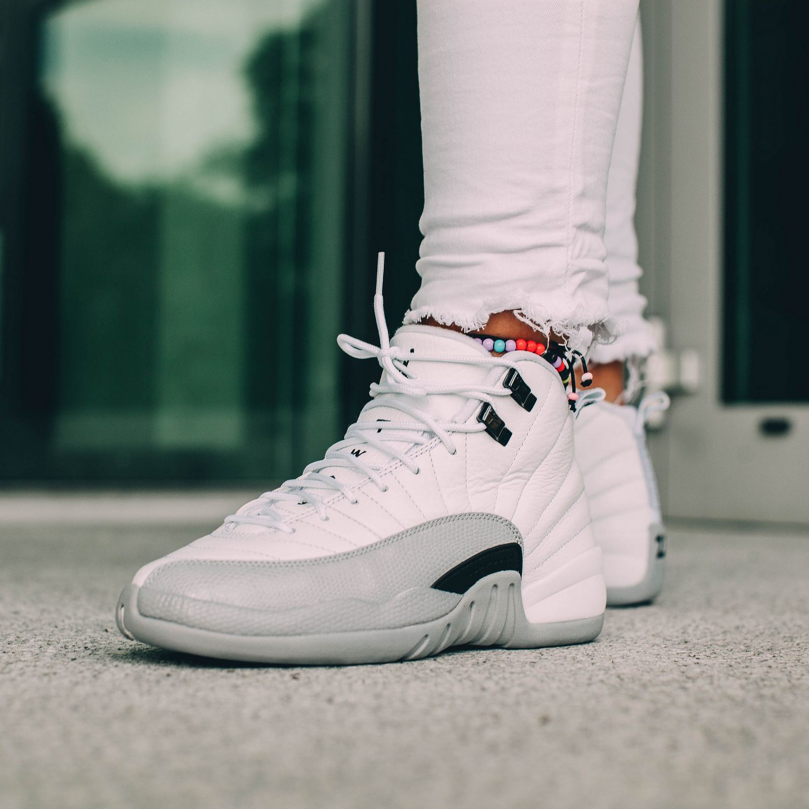 Giày Nike Air Jordan 12 Retro GS 'Wolf Grey' 510815-108 - Ảnh 2