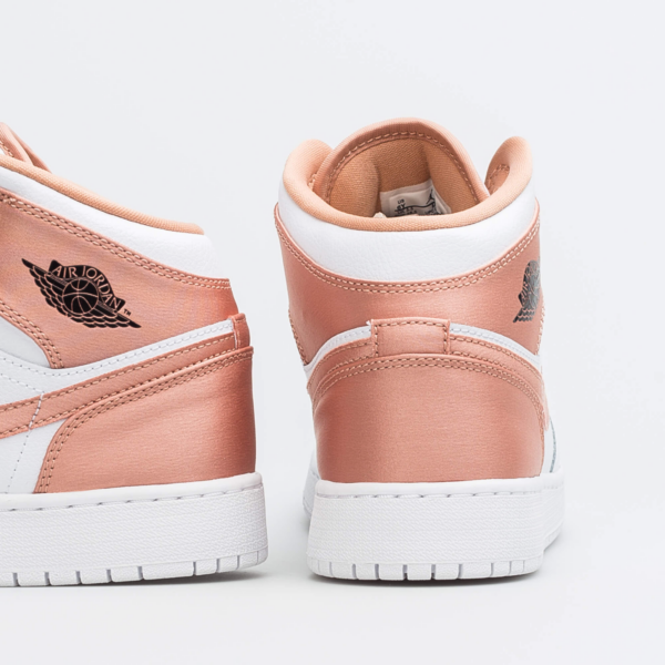 Giày Nike Air Jordan 1 Mid GS 'White Rose Gold' 555112-190 - Ảnh 7