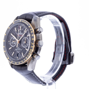 Alternative view of Đồng Hồ Omega Speedmaster 'Grey Titanium' 311-63-44-51-99-001