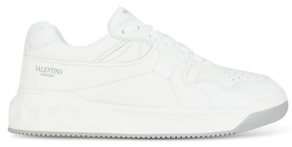 Valentino Garavani One Stud Low Top Nappa Sneaker WY2S0E71NWN0BO