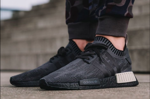 Giày Adidas NMD R1 Primeknit 'Pitch Black' AQ1248 - Ảnh 5