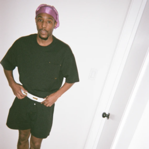 Alternative view of Áo Drew House Basic SS Pocket Tee Black