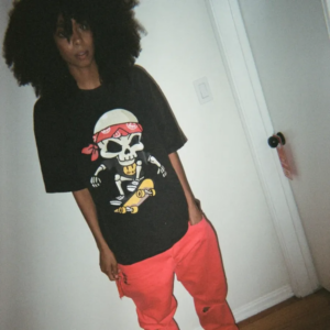 Alternative view of Áo Drew House Hearty Vintage SS Tee Black