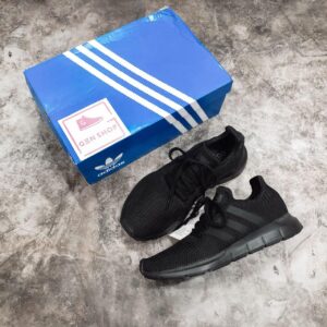 Alternative view of Giày Adidas Swift Run 'Core Black' AQ0863
