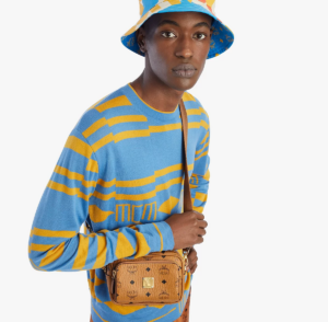 Alternative view of Túi MCM Aren Crossbody in Visetos 'Cognac' MMRAAKC03CO001