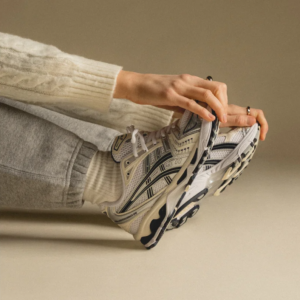 Giay Asics Gel-Kayano 14 'White Midnight' 1202A056-109