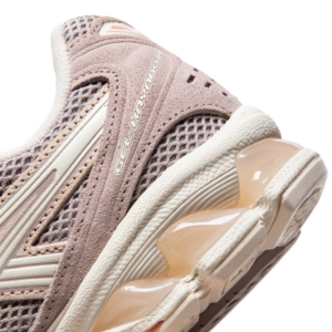 Giay Asics Gel-Kayano 14 'White Peach Cream' 1202A105-701