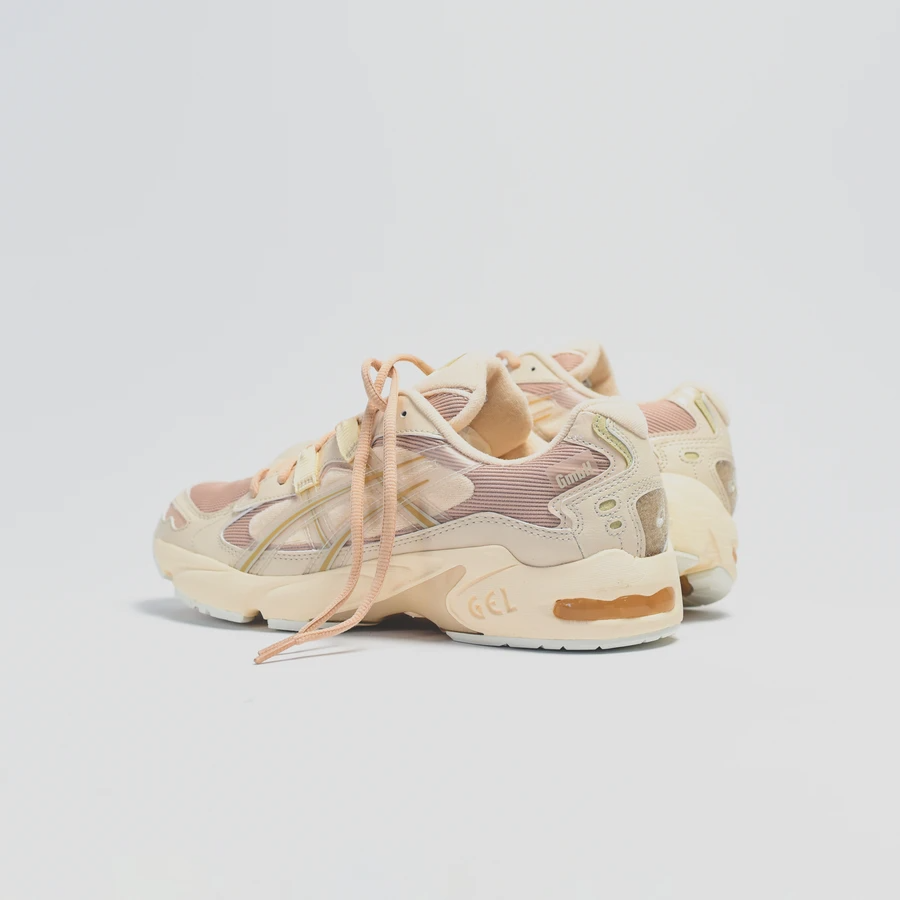 Giày Asics GmbH x Gel Kayano 5 OG Seashell 1021A197-800 - Ảnh 2