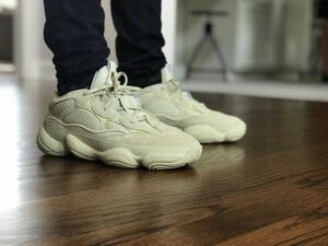 Alternative view of Giày Adidas Yeezy 500 'Super Moon Yellow' DB2966