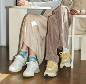 Giay New Balance x Auralee 2002R 'White' M2002RA1