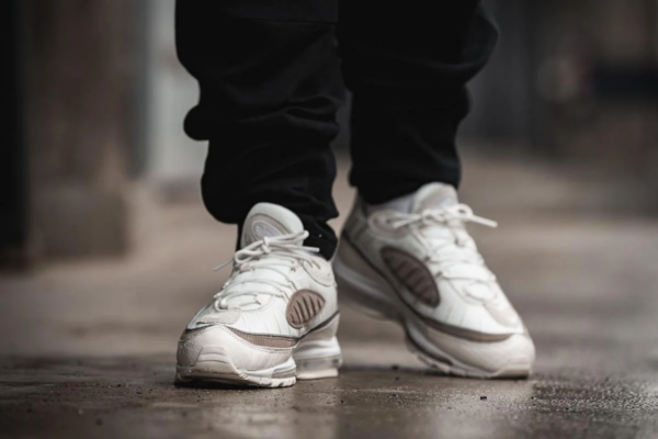 Giày Nike Air Max 98 Exotic Skins 'Snakeskin' AO9380-100 - Ảnh 4