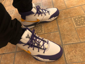 Alternative view of Giày Nike Zoom Kobe 1 'Protro Final Seconds' AQ2728-101