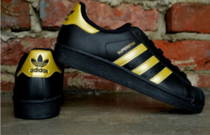 Giay Adidas Superstar J 'Cblack Goldmt Goldmt' BB2871