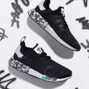 Alternative view of Giày Adidas NMD R1 'Black Graffiti' EH0779