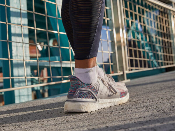 Giày Adidas UltraBoost 19 'Refract' B37708 - Ảnh 2