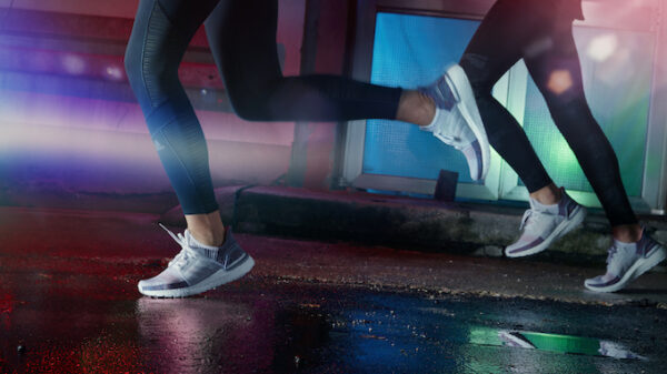 Giày Adidas UltraBoost 19 'Refract' B37708 - Ảnh 4