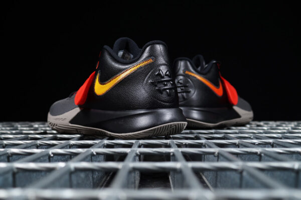Giày Nike Zoom Kyrie Flytrap 3 'Black Chile Red' BQ3060-011 - Ảnh 4