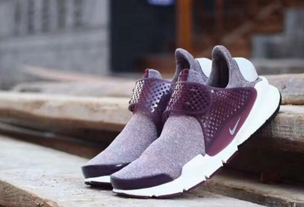 Giày Nike Wmns Sock Dart SE 'Night Maroon' 862412-600 - Ảnh 4